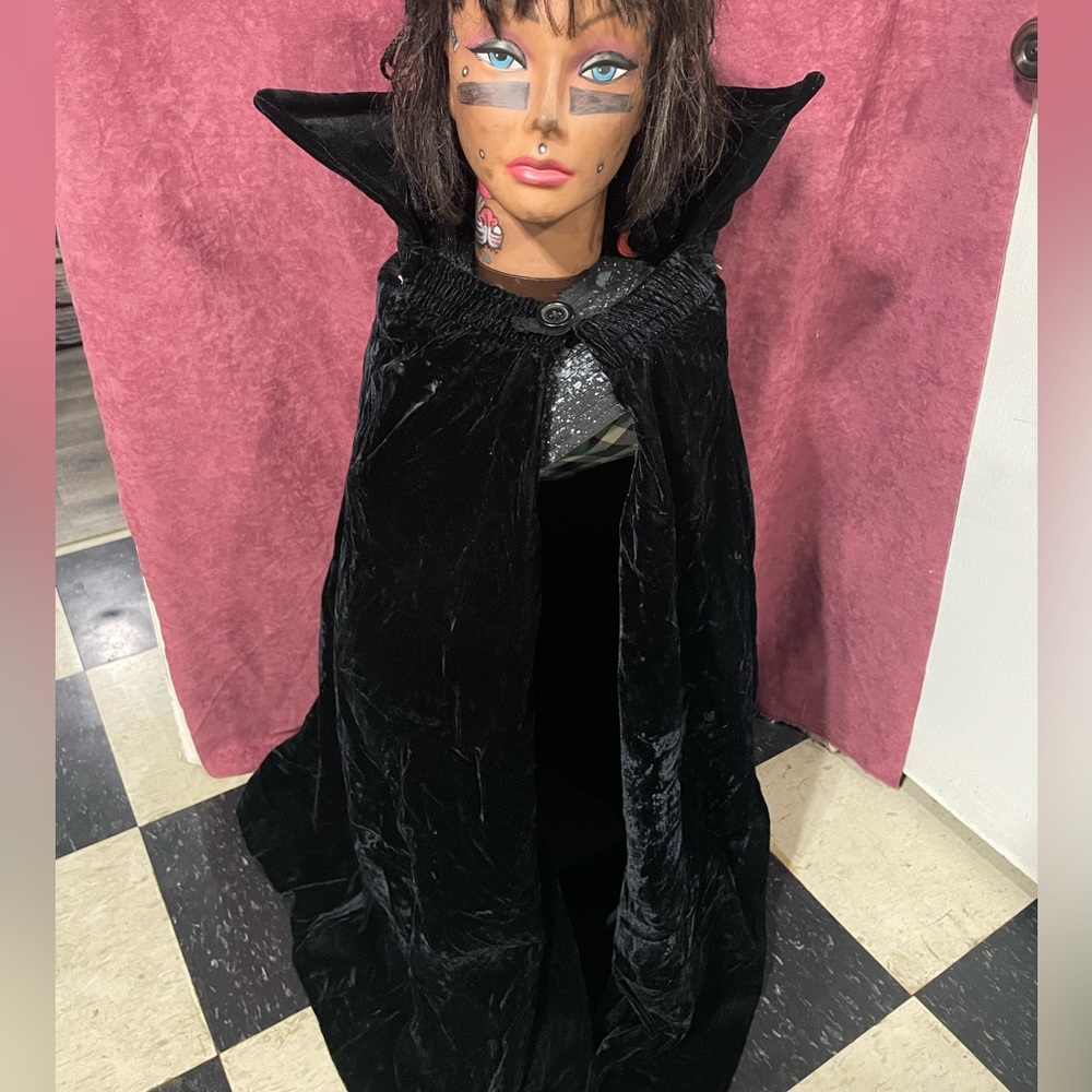 Velvet cape